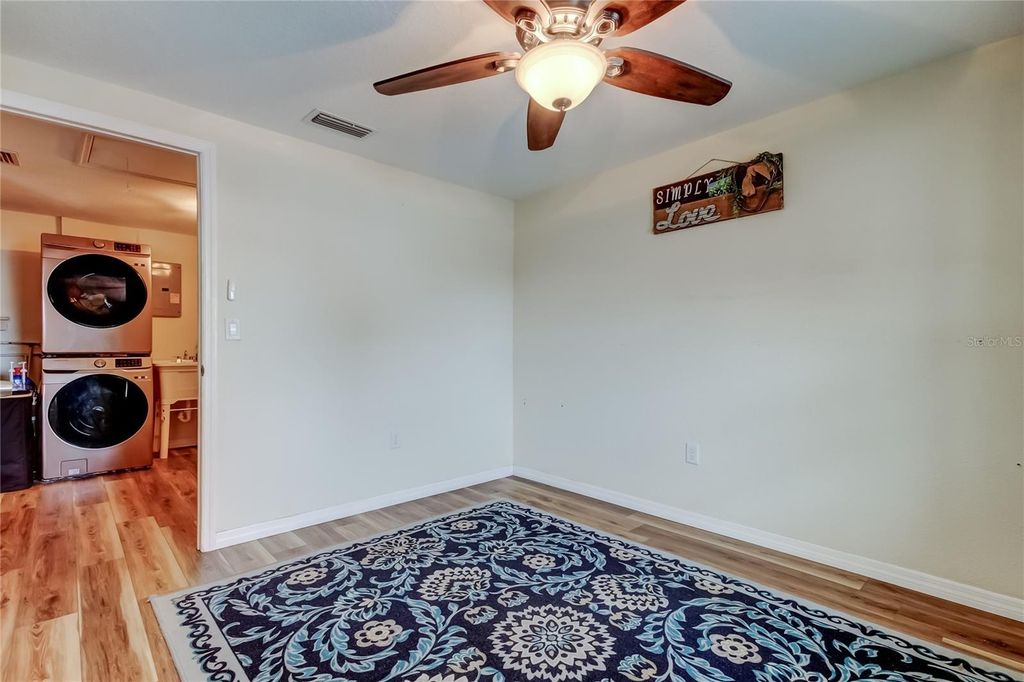 Image 25 of property listing at 3142 MERITA DRIVE, Holiday, FL 34691