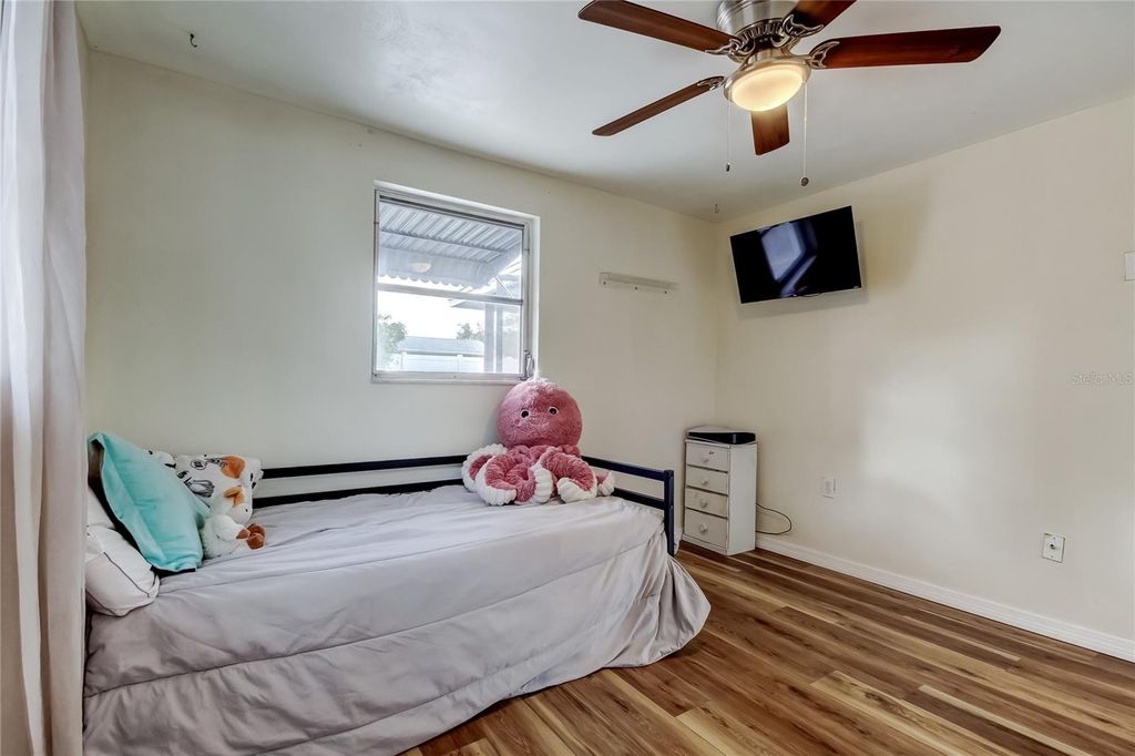 Image 36 of property listing at 3142 MERITA DRIVE, Holiday, FL 34691