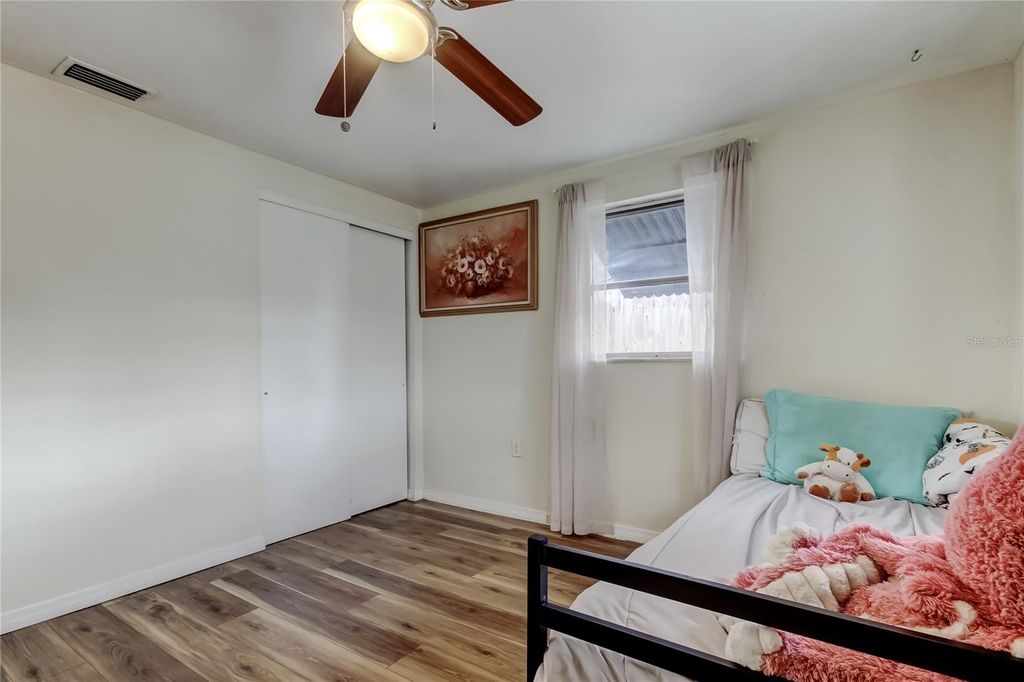 Image 37 of property listing at 3142 MERITA DRIVE, Holiday, FL 34691