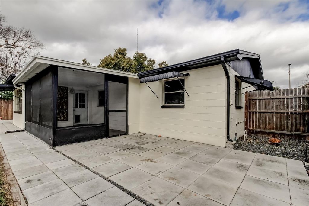 Image 45 of property listing at 3142 MERITA DRIVE, Holiday, FL 34691