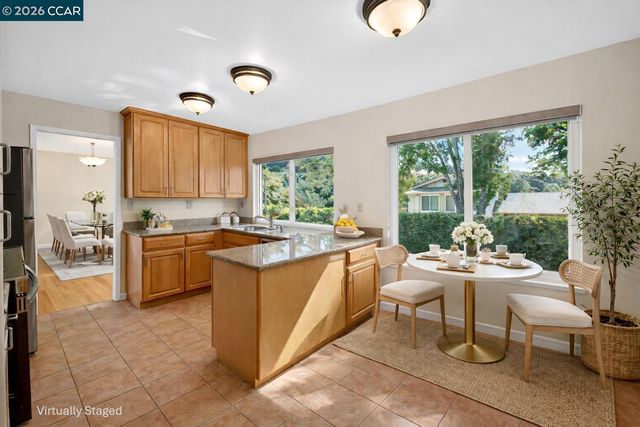 2134 Whippoorwill Ct, Pinole, CA 94564