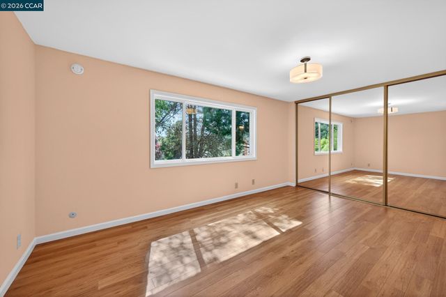 2134 Whippoorwill Ct, Pinole, CA 94564