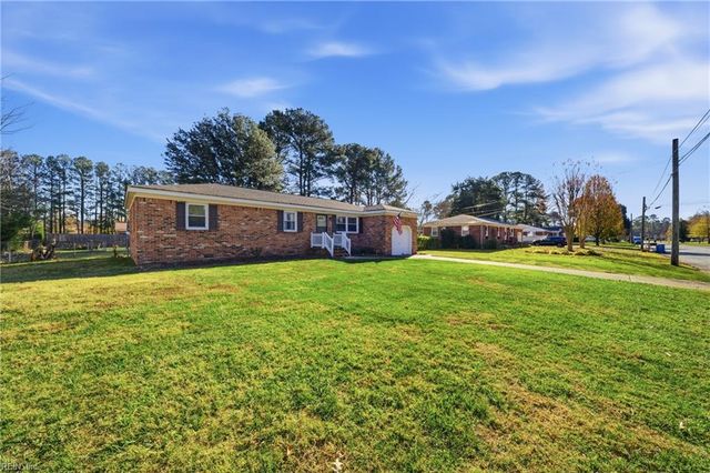 441 Corapeake DR, Chesapeake, VA 23322