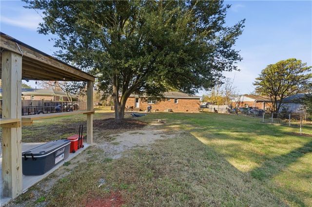 441 Corapeake DR, Chesapeake, VA 23322