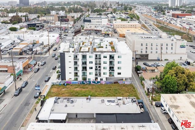 1656 Sawtelle Boulevard, Los Angeles, CA 90025
