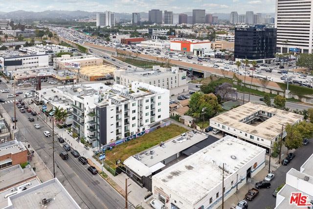 1656 Sawtelle Boulevard, Los Angeles, CA 90025