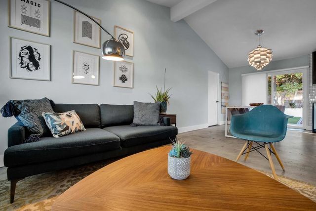 38565 Charlesworth Drive, Cathedral City, CA 92234