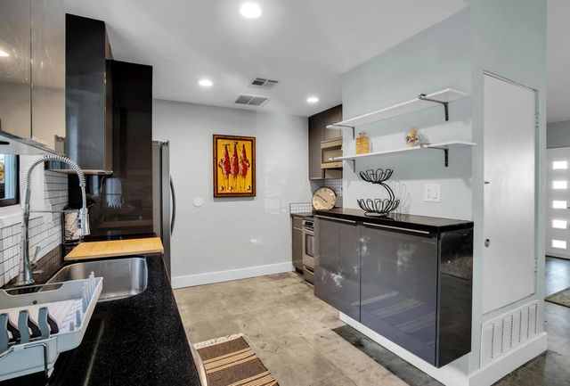 38565 Charlesworth Drive, Cathedral City, CA 92234