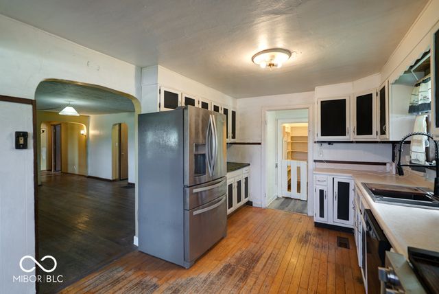 6416 S County Road 100 E, Markleville, IN 46056