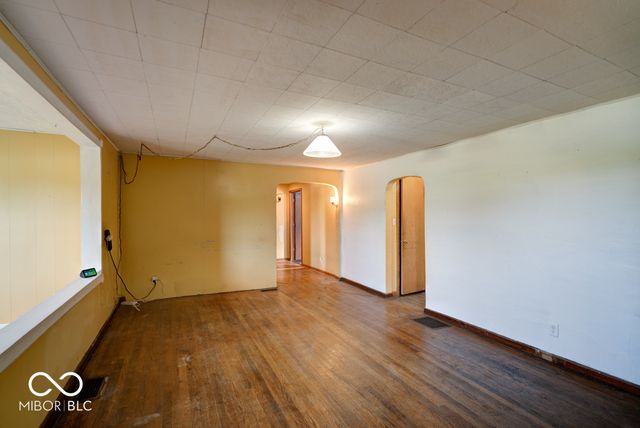 6416 S County Road 100 E, Markleville, IN 46056