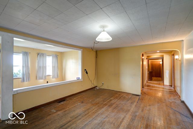 6416 S County Road 100 E, Markleville, IN 46056