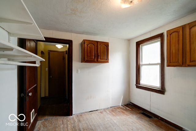 6416 S County Road 100 E, Markleville, IN 46056