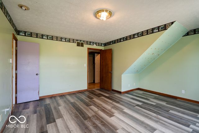 6416 S County Road 100 E, Markleville, IN 46056