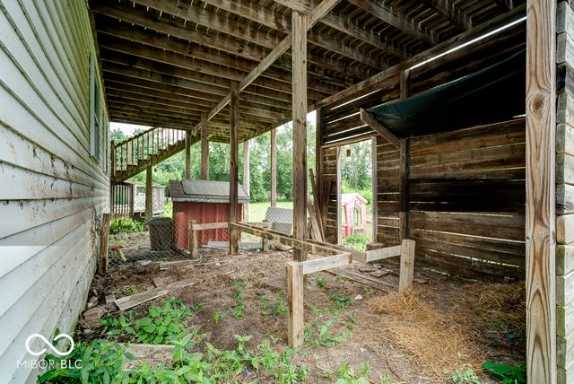 6416 S County Road 100 E, Markleville, IN 46056