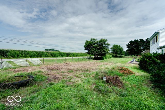 6416 S County Road 100 E, Markleville, IN 46056