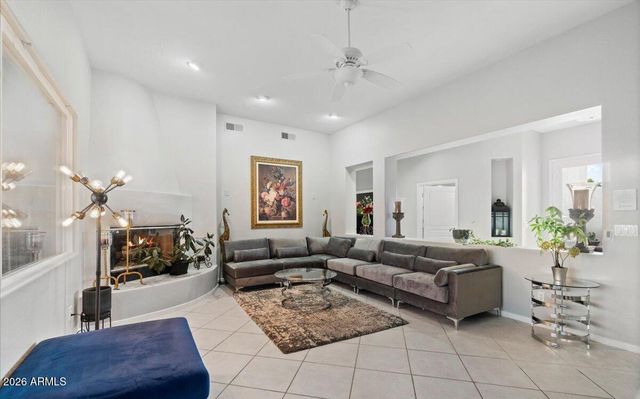 6361 W Deer Valley Road, Glendale, AZ 85308