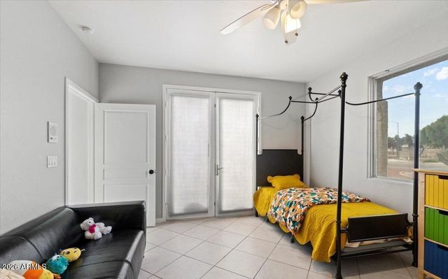 6361 W Deer Valley Road, Glendale, AZ 85308