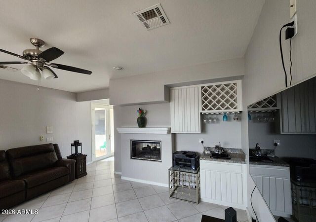 6361 W Deer Valley Road, Glendale, AZ 85308