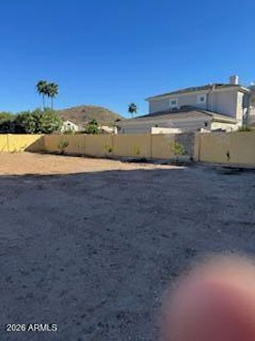 6361 W Deer Valley Road, Glendale, AZ 85308