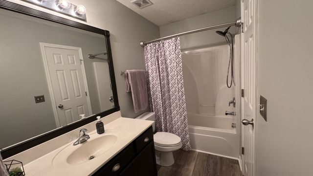 3039 Burnt Pine Dr, Smyrna, TN 37167