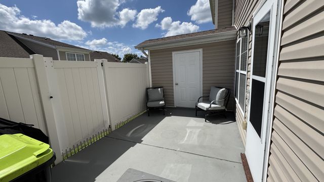 3039 Burnt Pine Dr, Smyrna, TN 37167