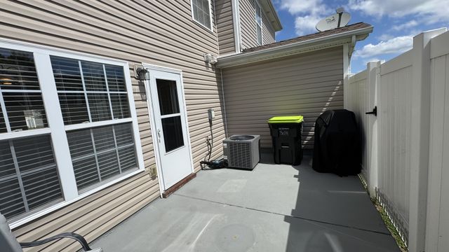 3039 Burnt Pine Dr, Smyrna, TN 37167