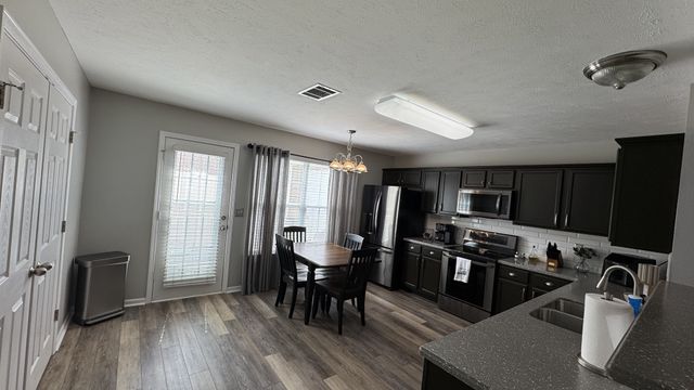 3039 Burnt Pine Dr, Smyrna, TN 37167