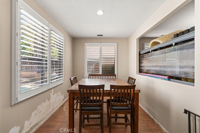 8028 La Crosse Way, Riverside, CA 92508