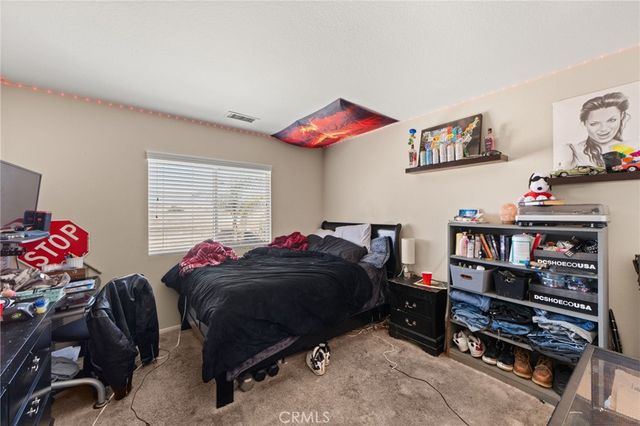 8028 La Crosse Way, Riverside, CA 92508