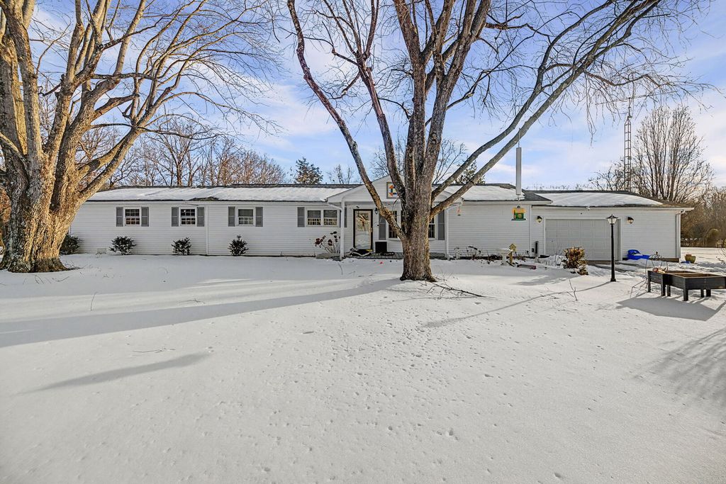 3192 Nation Road, Salem, IL 62881