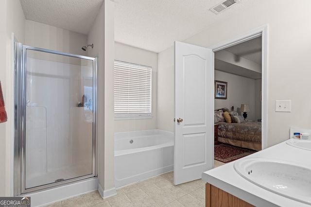 6232 Polar Fox Court, Riverdale, GA 30296