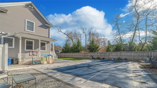 7 Jackson Street, Nesconset, NY 11767
