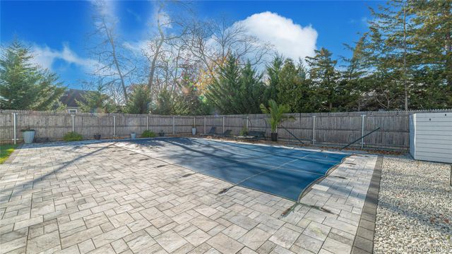 7 Jackson Street, Nesconset, NY 11767