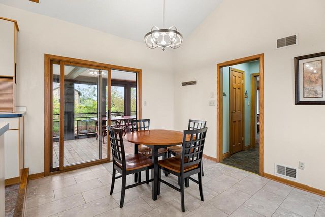 340 Lake ROAD, Menasha, WI 54952
