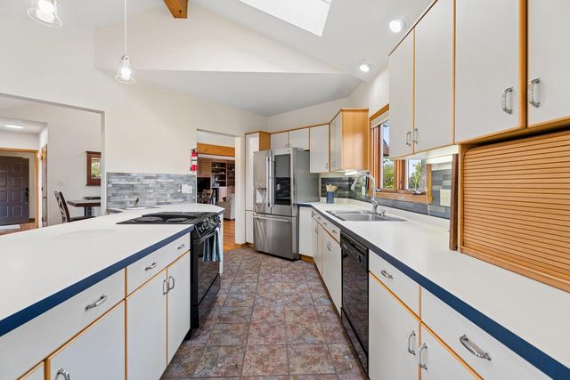 340 Lake ROAD, Menasha, WI 54952