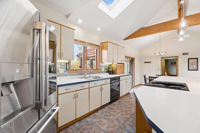 340 Lake ROAD, Menasha, WI 54952