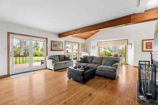 340 Lake ROAD, Menasha, WI 54952