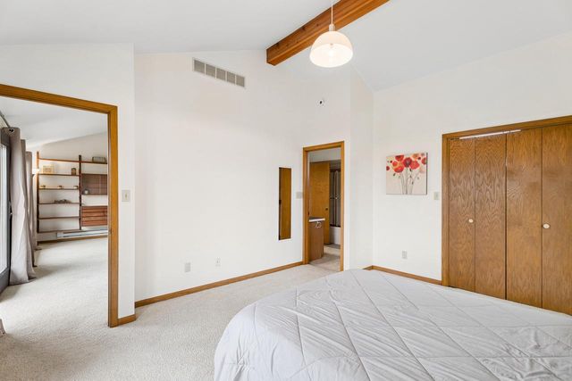 340 Lake ROAD, Menasha, WI 54952