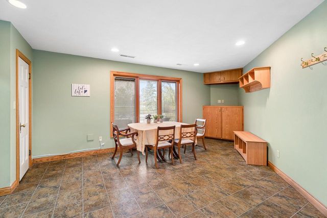 340 Lake ROAD, Menasha, WI 54952