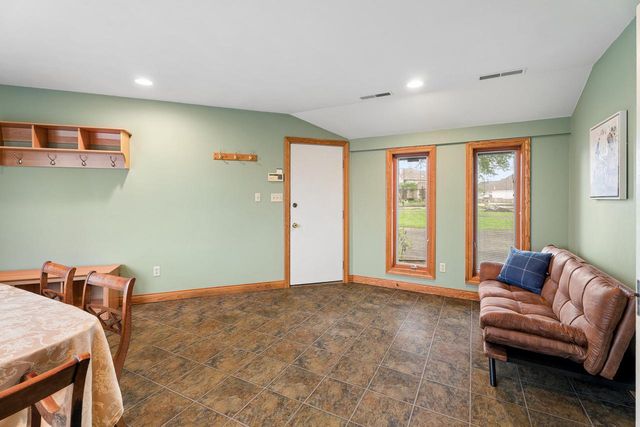 340 Lake ROAD, Menasha, WI 54952