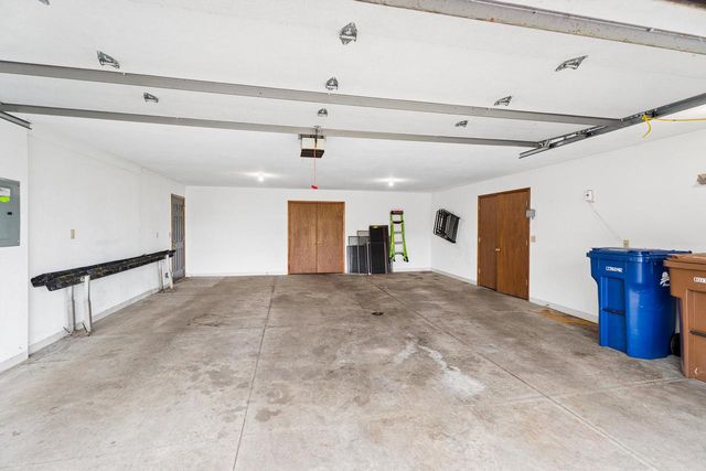 340 Lake ROAD, Menasha, WI 54952
