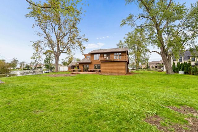 340 Lake ROAD, Menasha, WI 54952