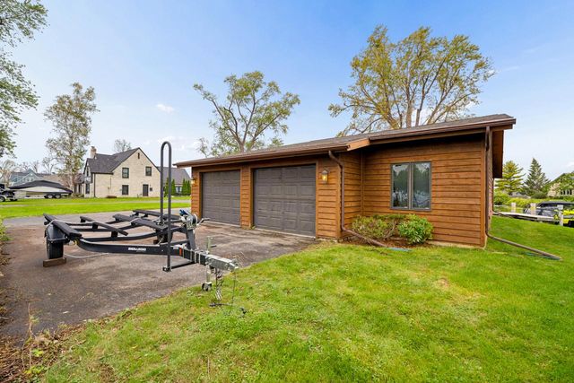 340 Lake ROAD, Menasha, WI 54952