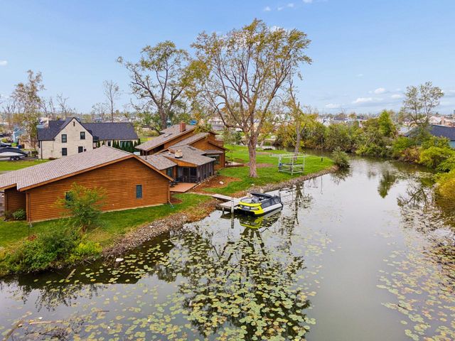 340 Lake ROAD, Menasha, WI 54952