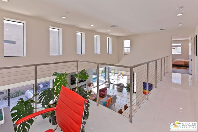 222 Vista Terrace, Palm Springs, CA 92262