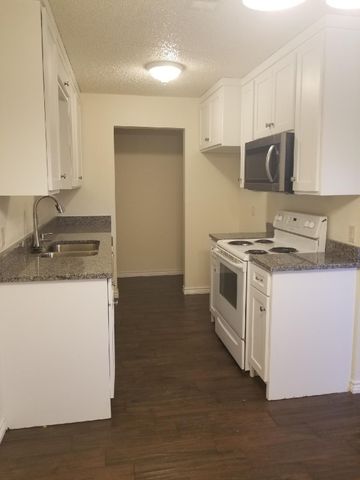 6499 Central Avenue, North Richland Hills, TX 76182