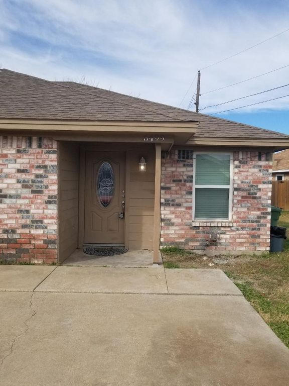 6499 Central Avenue, North Richland Hills, TX 76182