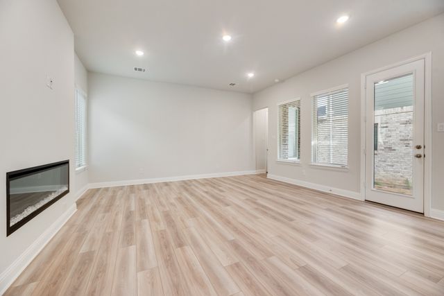 7009 Sunset Boulevard, Rowlett, TX 75088