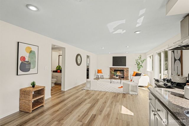 18131 26th Drive SE, Bothell, WA 98012