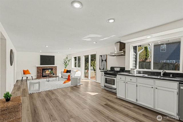 18131 26th Drive SE, Bothell, WA 98012